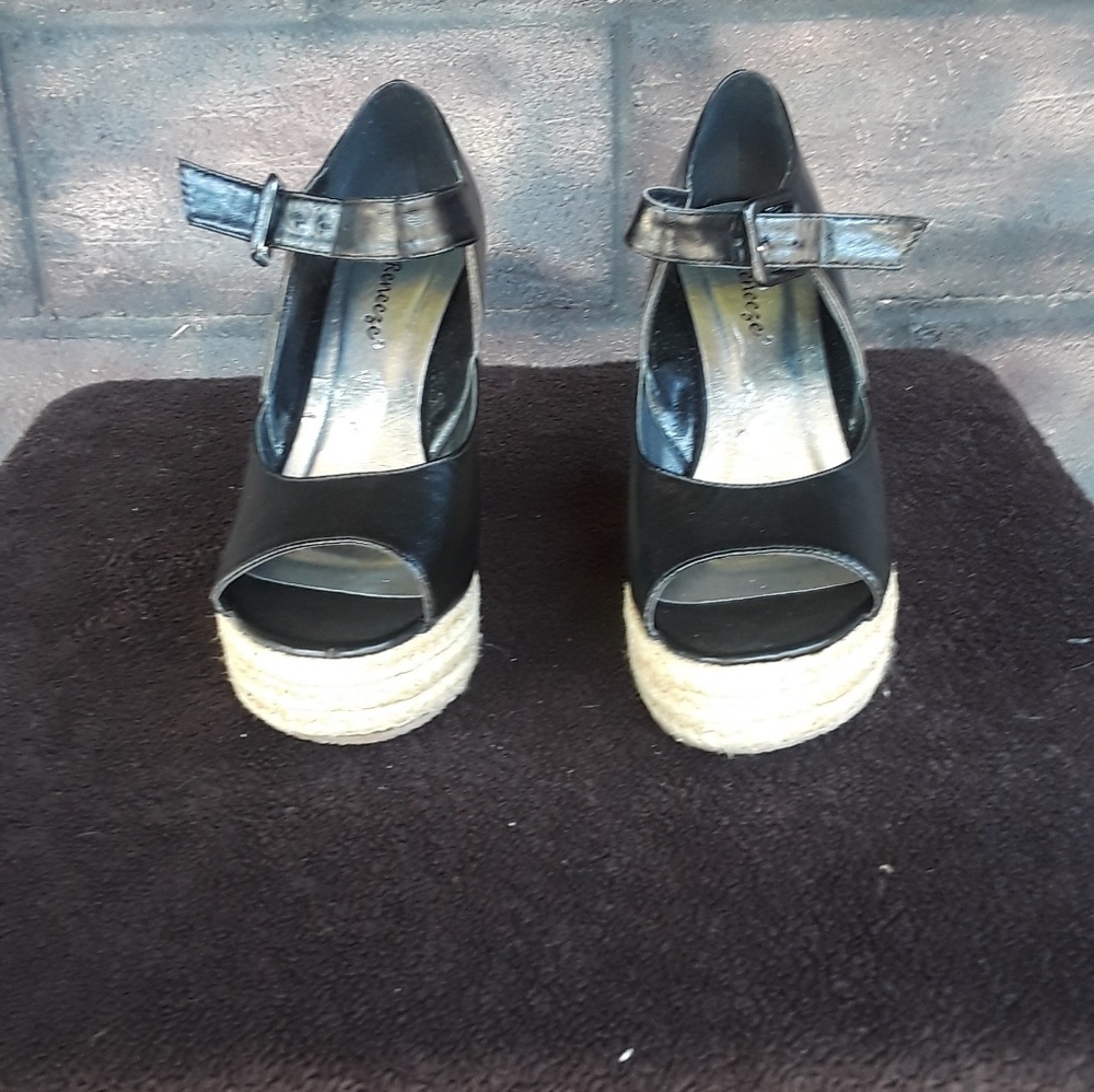 Black platform Mary Janes